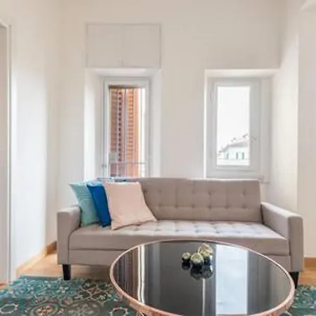 Flawless Duomo Apartment-2
